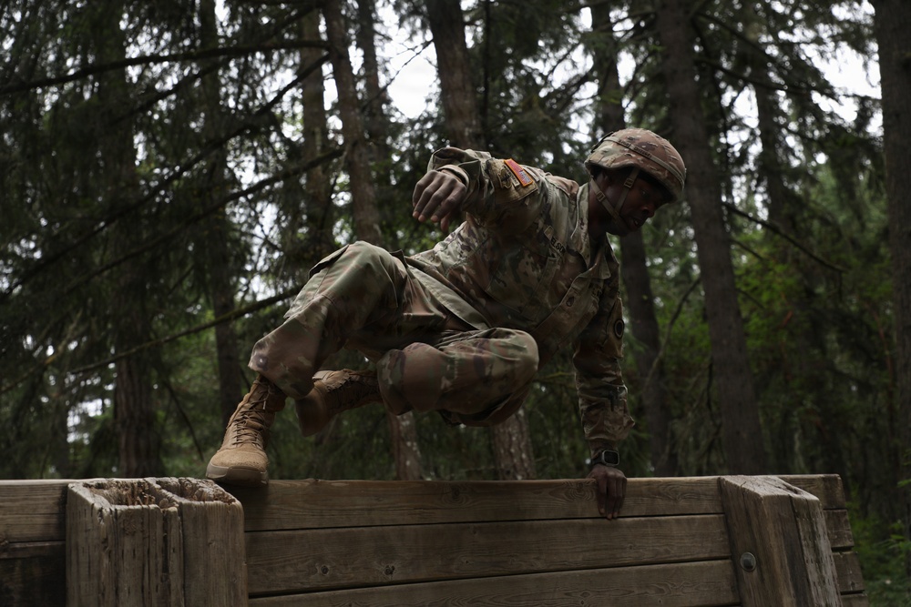 13th CSSB Pioneer Week Obstacle Course