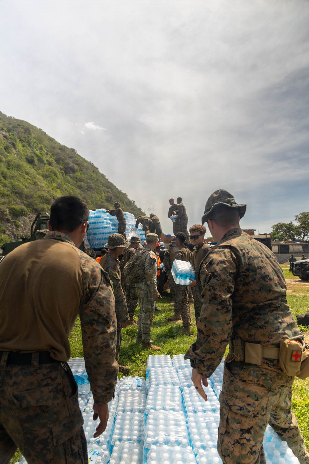 LCF-24: Venezuela Efforts; Water Offload