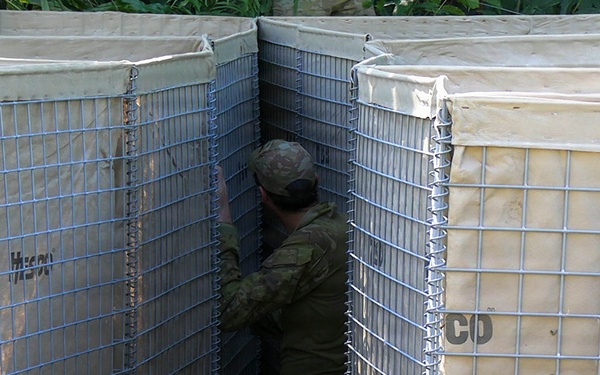 Operation Render Safe 26: U.S. Marines, ADF, PNG forces build safety barriers