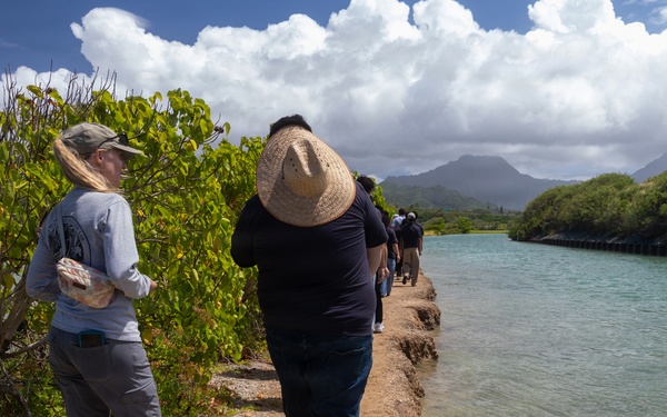 Knowledge Check: Pacific Intelligence Innovation Initiative Interns and students visit MCBH