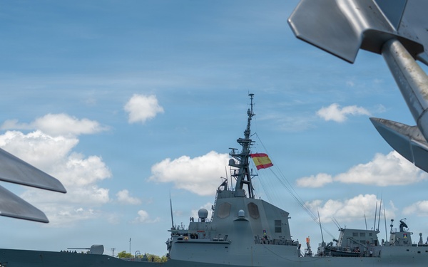 ESPS Alvaro De Bazan departs Pearl Harbor to begin RIMPAC 2026 sea phase