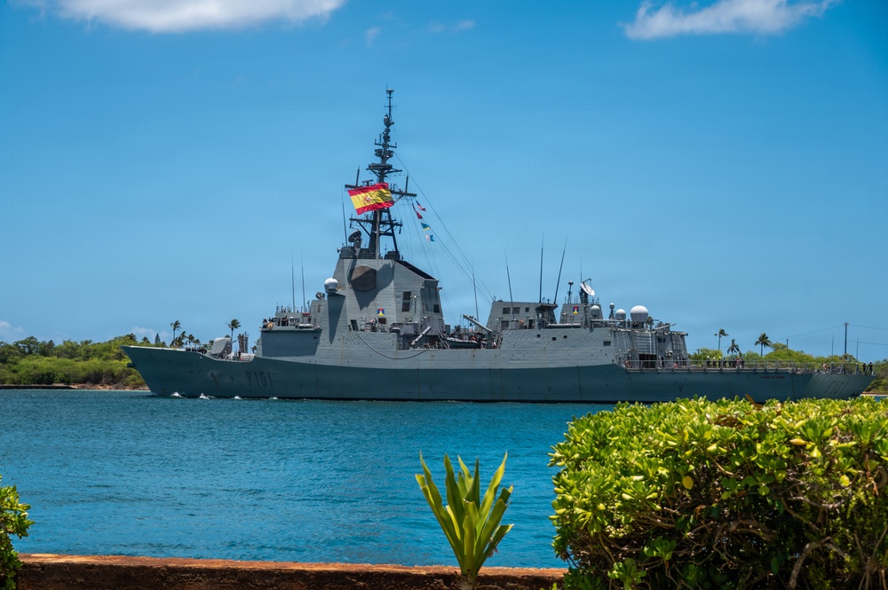 ESPS Alvaro De Bazan departs Pearl Harbor to begin RIMPAC 2026 sea phase
