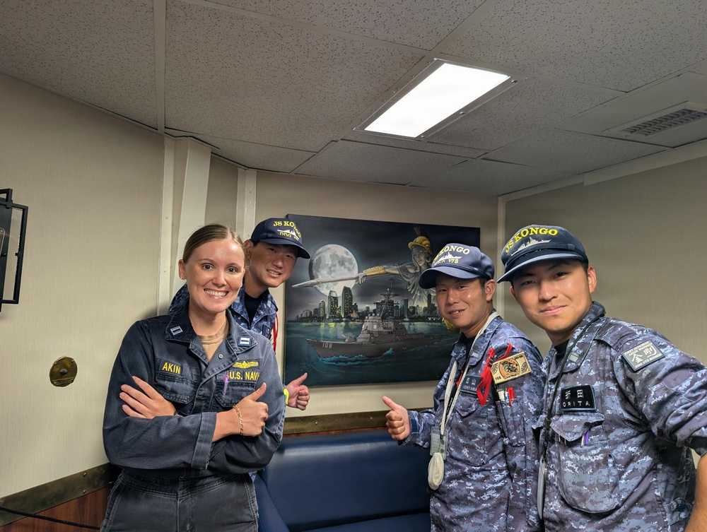 JMSDF sailors visit U.S. Navy ship during RIMPAC 2026