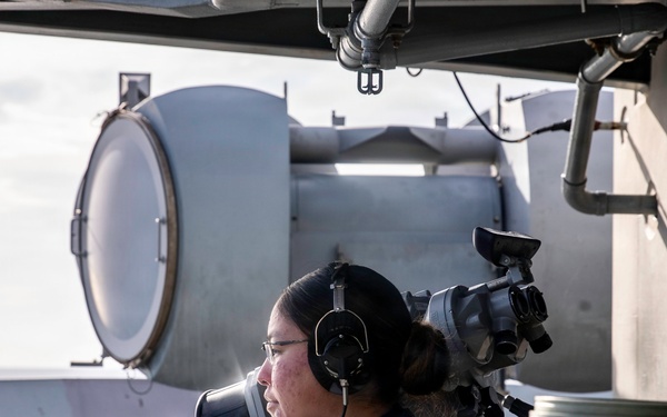 George Washington Conducts Fueling at Sea