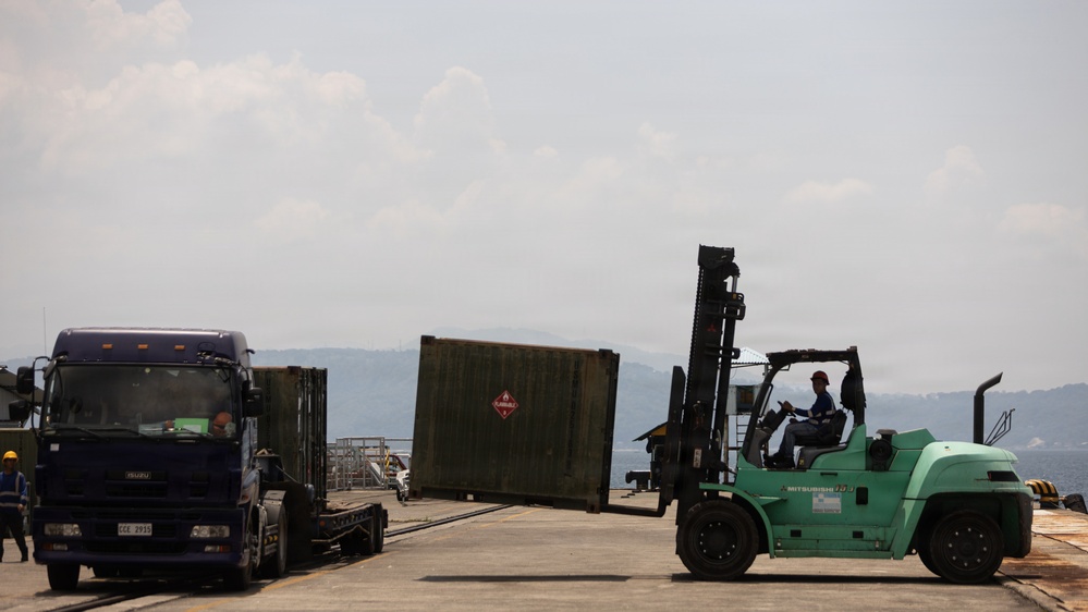 U.S. Marines Conduct Port Operations in the Philippines