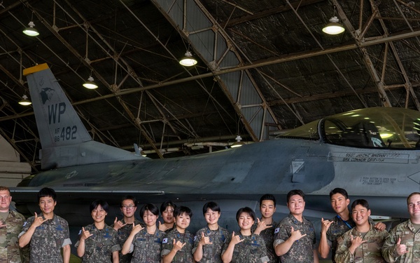 Seventh AF immerse ROKAF interpreters in Osan mission