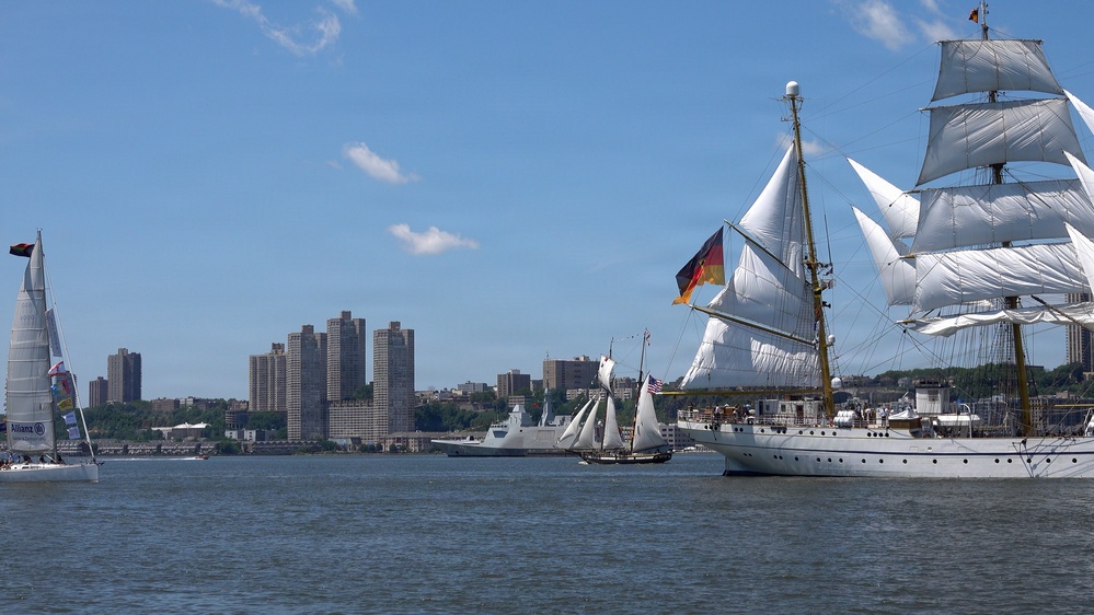 International tall ships transit the Hudson River near the Royal Moroccan Navy frigate RMNS Mohammed VI (701) during International Naval Review 250