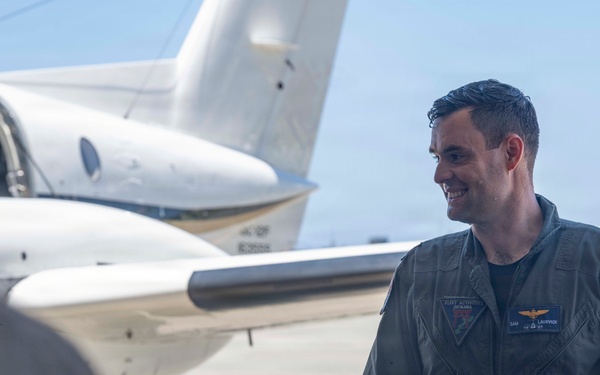 Executive Officer Cmdr. Laurvick's Final Flight at Fleet Activities Okinawa