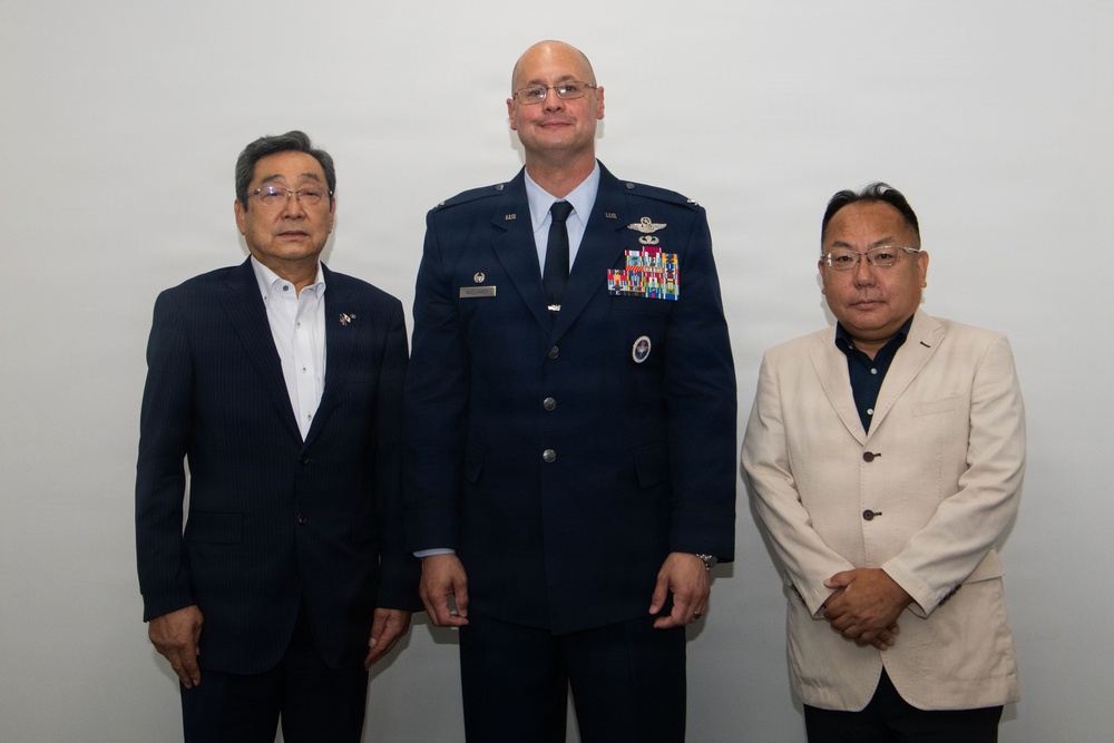 374 AW commander visits local mayors