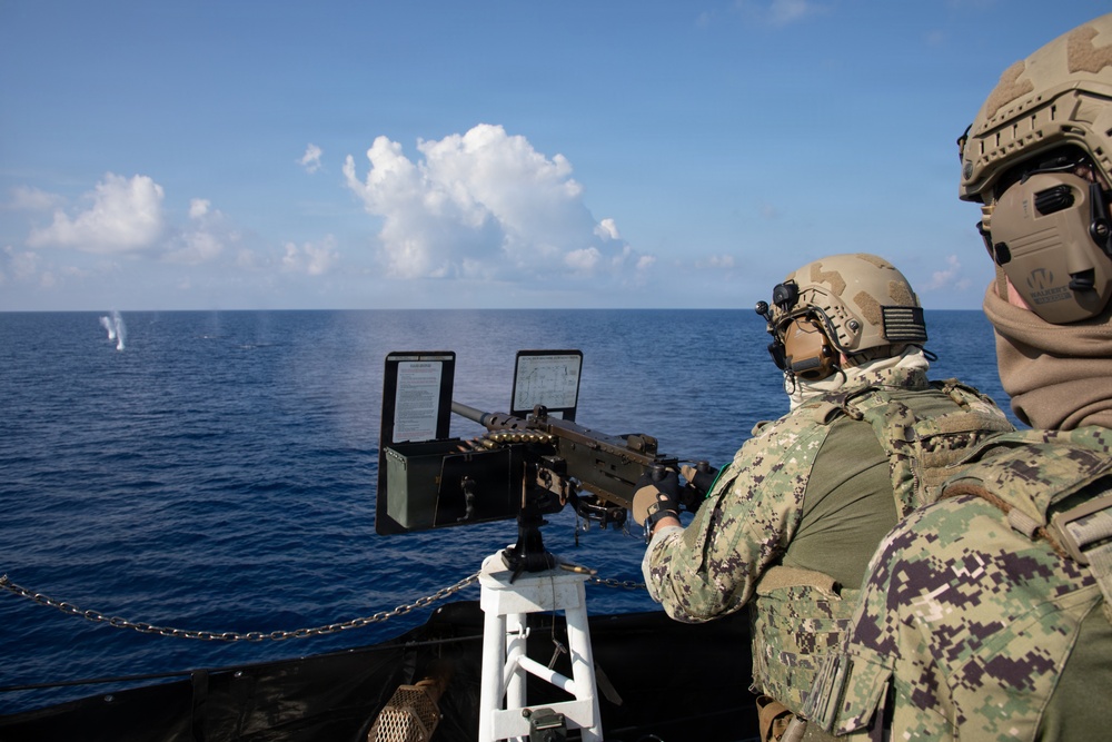 USCGC Emlen Tunnell Transitis South China Sea