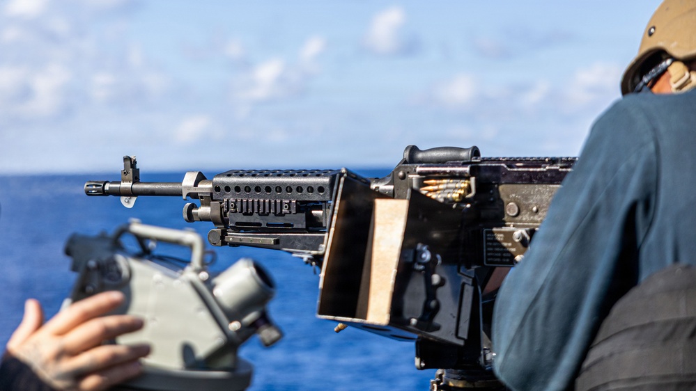 USS Mustin conducts a “killer tomato” inflatable surface target live-fire exercise