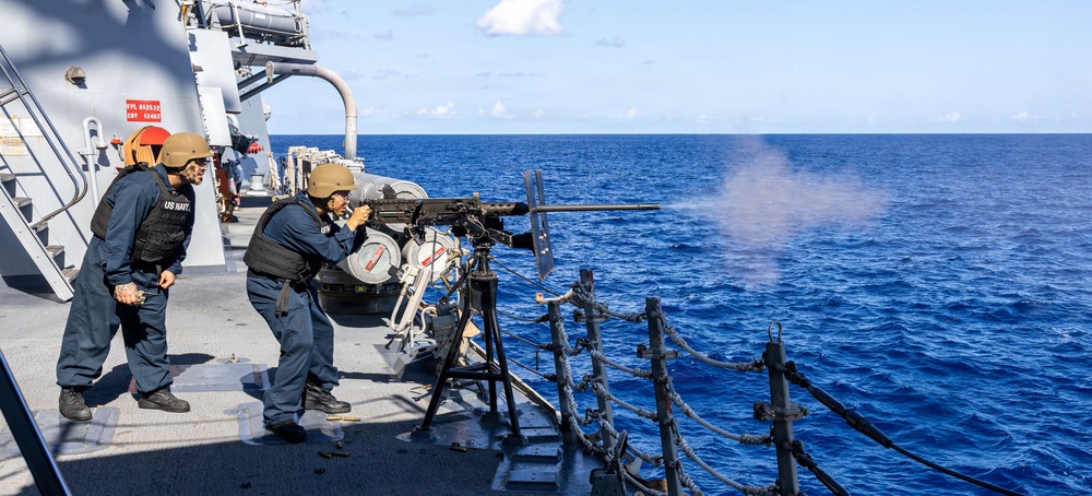 USS Mustin conducts a “killer tomato” inflatable surface target live-fire exercise