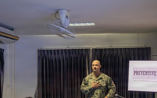 U.S., Royal Thai Navy Conduct Medical Subject Matter Expert Exchange at CARAT Thailand