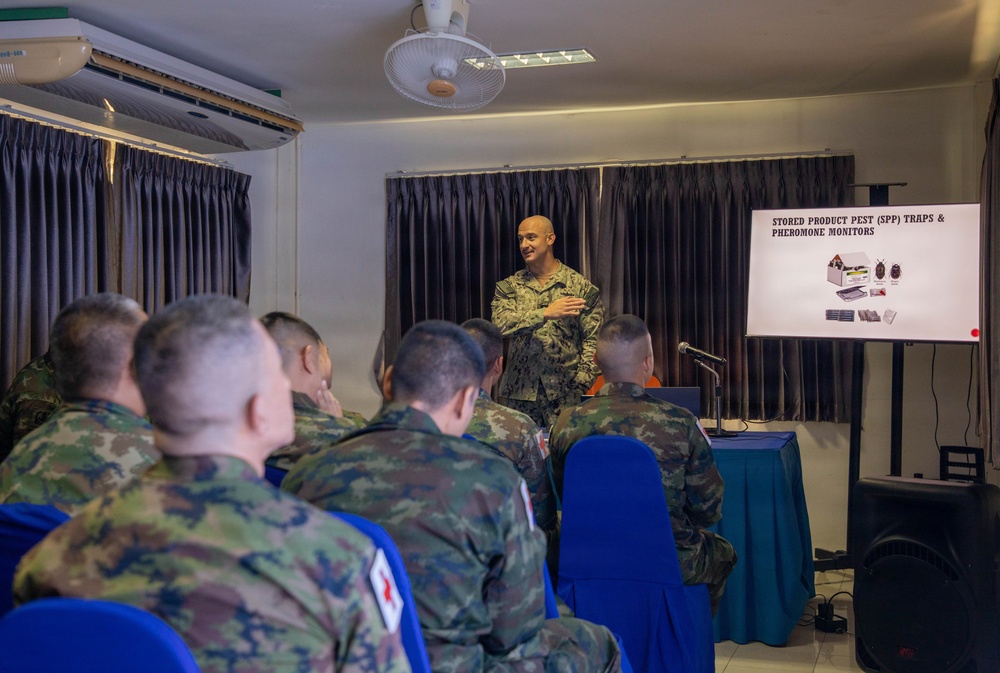 U.S., Royal Thai Navy Conduct Medical Subject Matter Expert Exchange at CARAT Thailand