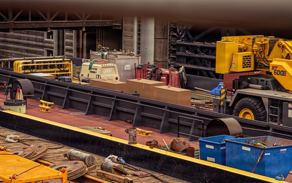 Light Capacity Fleet Supports Critical Repairs at Cannelton Lock and Dam