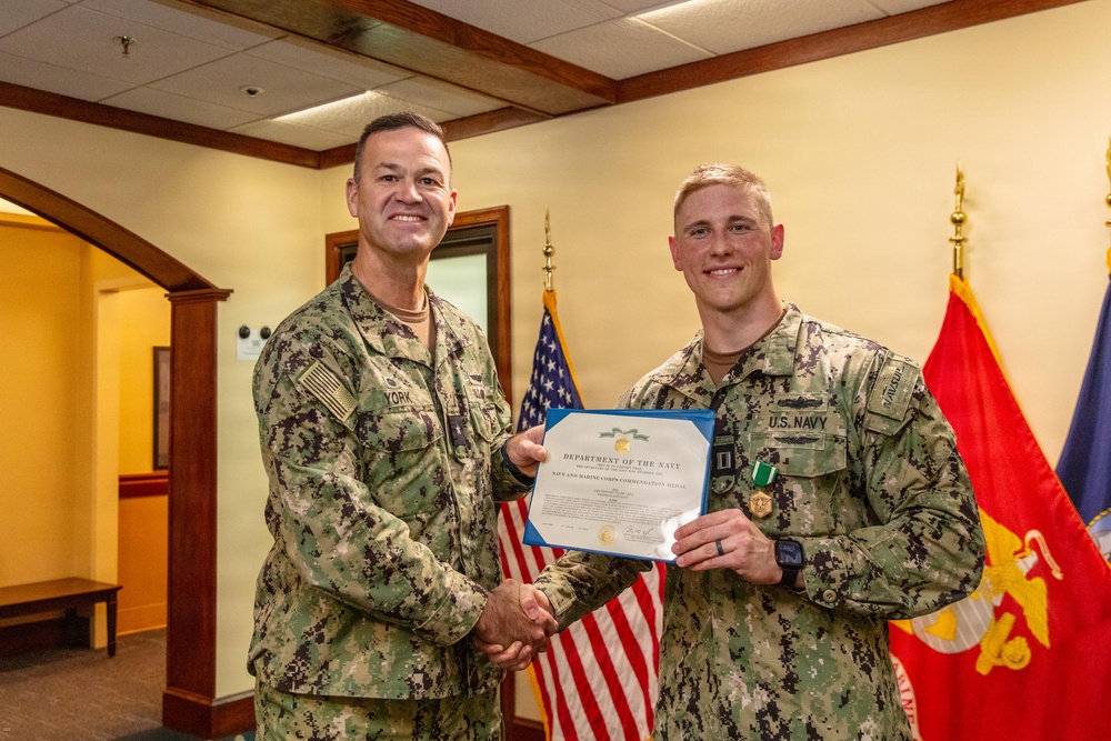 NAVSUP WSS Commander Recognizes Officers’ Warrior Ethos and Supply Chain Excellence with End-of-Tour Awards