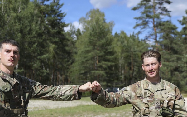 41st Field Artillery Brigade Soldiers conduct land navigation