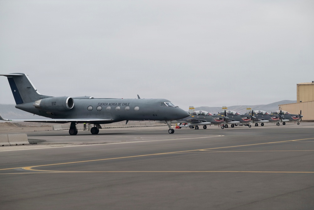 Chilean President, Twelfth Air Forces Commander visit Exercise Salitre
