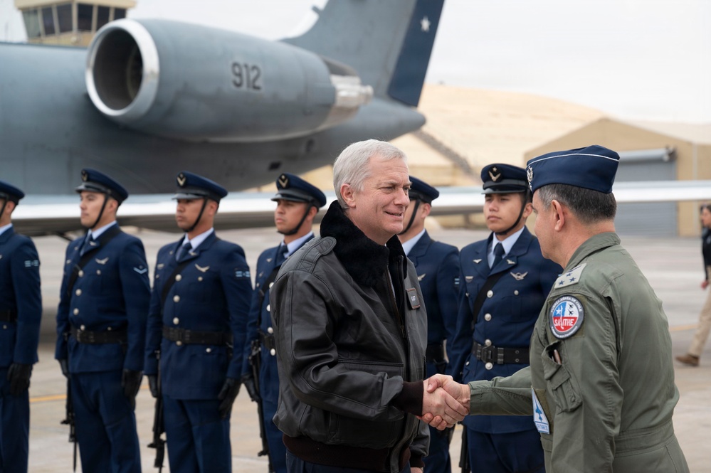 Chilean President, Twelfth Air Forces Commander visit Exercise Salitre
