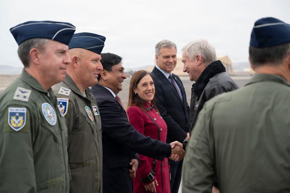 Chilean President, Twelfth Air Forces Commander visit Exercise Salitre