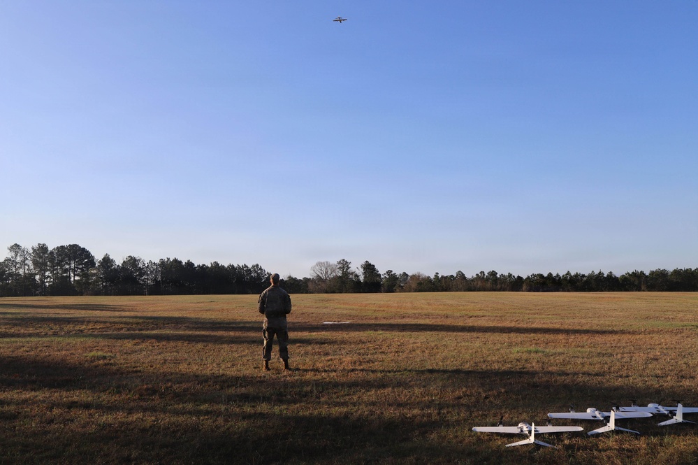 Army Cyber Capability Developers and Cyber Warfare Battalion collaborate on drone dominance 04