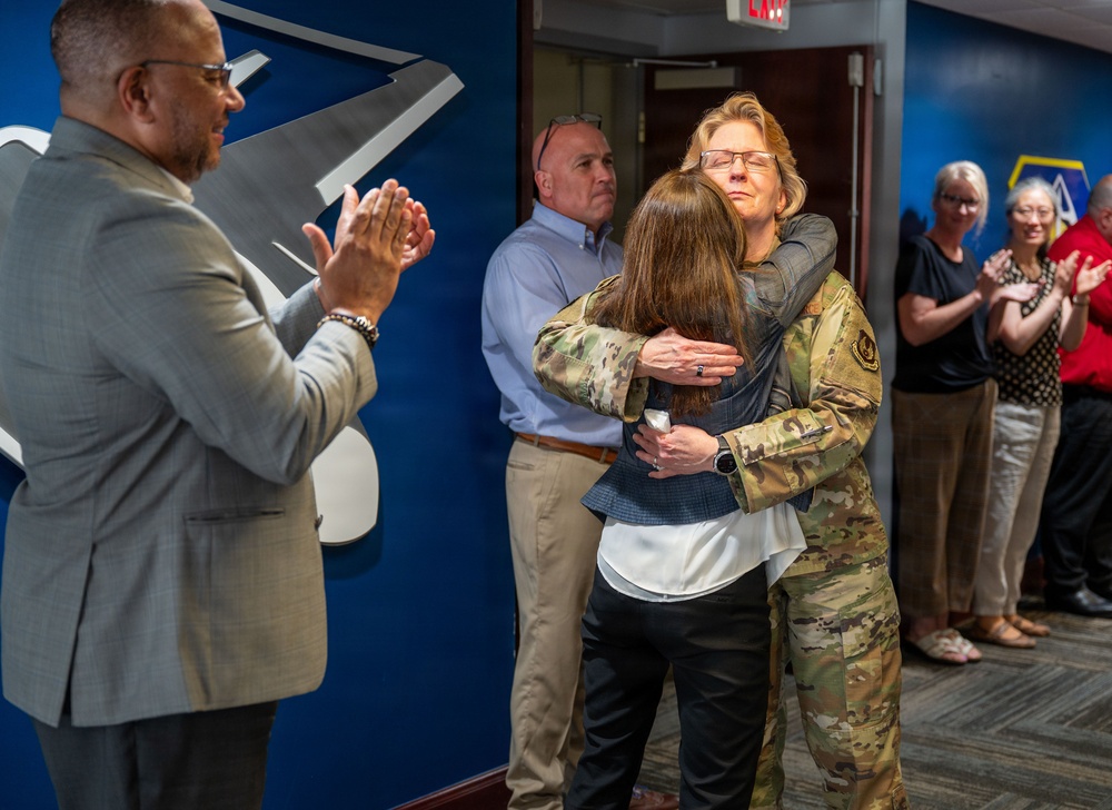 AFLCMC Commander Honored with Clap Out
