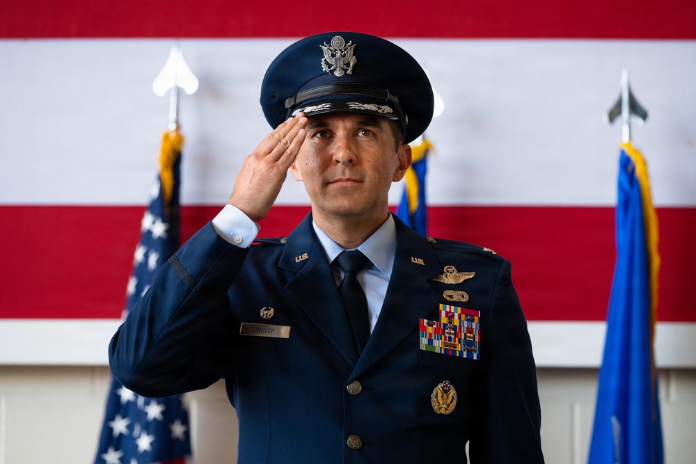 317th AW changes command from Col. Justin Diehl to Col. Christopher Welch
