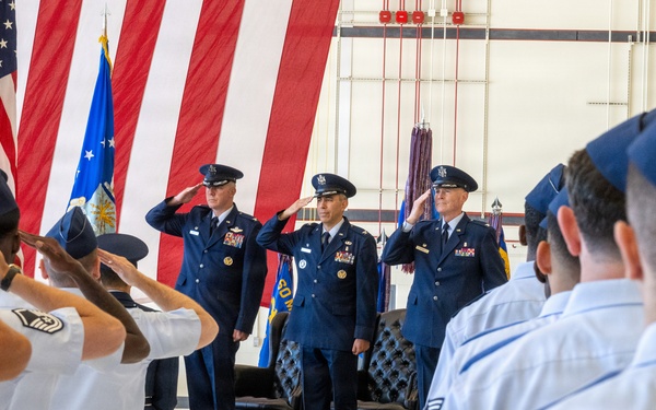 60th Medical Group Welcomes New Commander