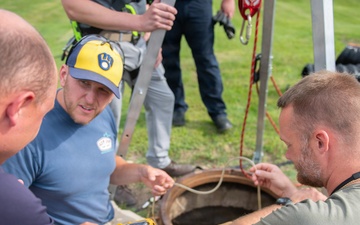 115th Fighter Wing simulates confined space rescue