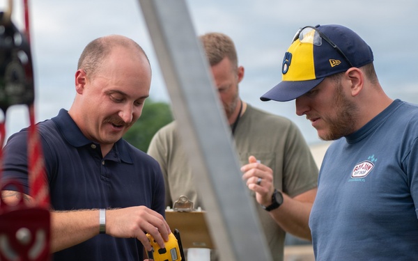 115th Fighter Wing simulates confined space rescue