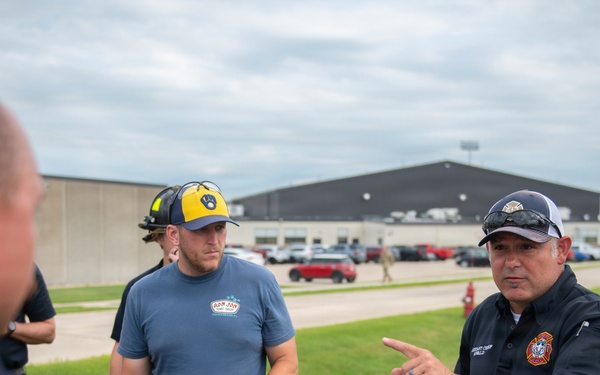 115th Fighter Wing simulates confined space rescue