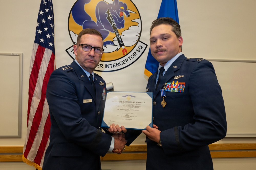 18th FIS pilot receives the Distinguished Flying Cross