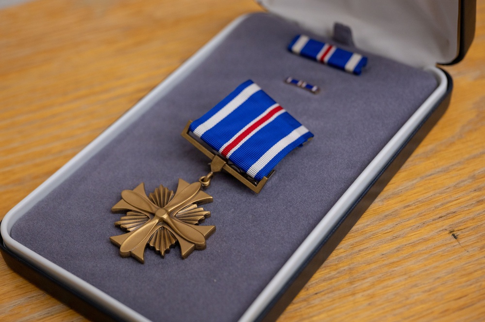 18th FIS pilot receives the Distinguished Flying Cross