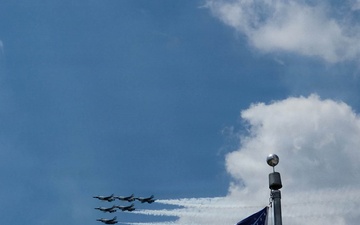 U.S. Air Force Thunderbirds fly practice demo