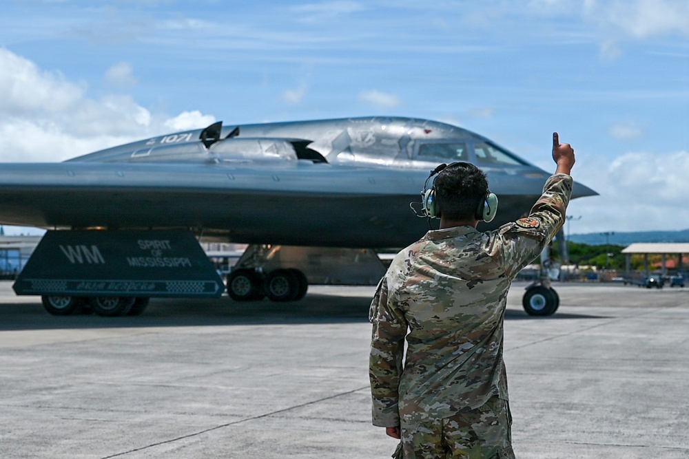 Two B-2 Spirits hot-pit at Joint Base Pearl Harbor-Hickam during BTF deployment
