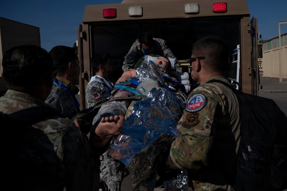 Saving lives in the battlefield: U.S., partner nations medical train together during Salitre 2026