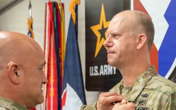 CENTCOM Director Honored at USASAC