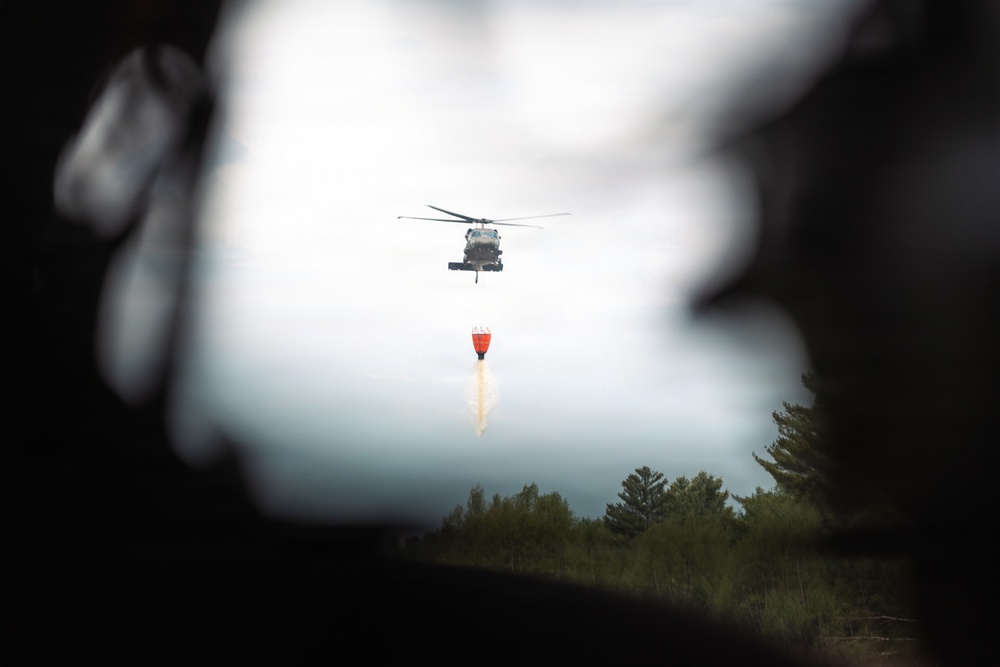 Maine Army National Guard UH-60 Black Hawk conducts aerial firefighting Training