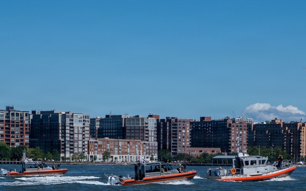 Chairman of the Joint Chiefs of Staff visits U.S. Coast Guard units in New York