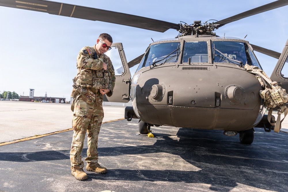Maine Army Aviation Assists with Maine Air Show