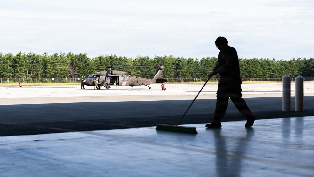 Maine Army Aviation Assists with Maine Air Show