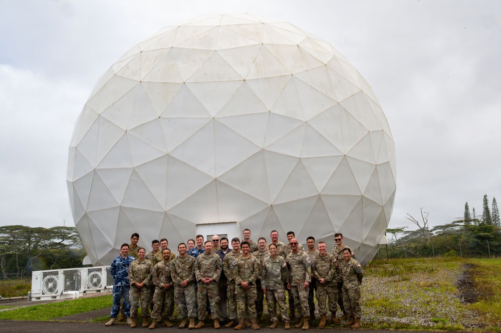 CMSSF tours Hawaii installations, highlights joint force integration