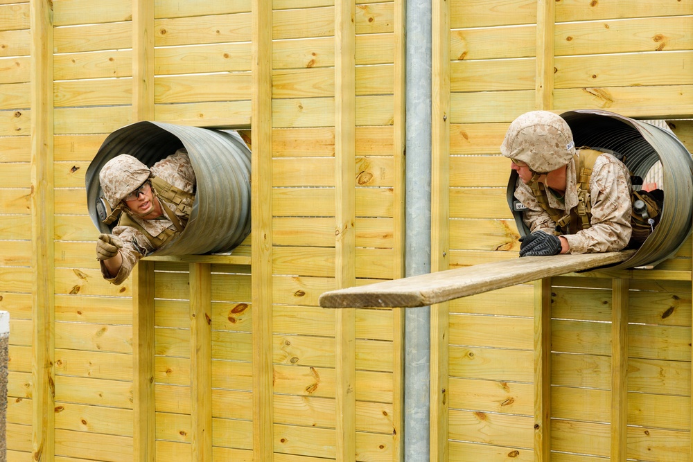 OCC 252 Company D Conducts The Leadership Reaction Course