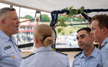 Military leaders of today share wisdom with Coast Guard leaders of tomorrow