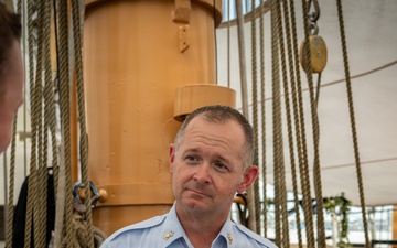 Military leaders of today share wisdom with Coast Guard leaders of tomorrow