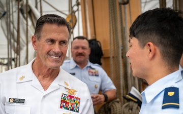 Military leaders of today share wisdom with Coast Guard leaders of tomorrow