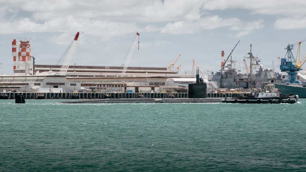 USS Charlotte (SSN 766) departs Pearl Harbor to begin RIMPAC 2026 sea phase