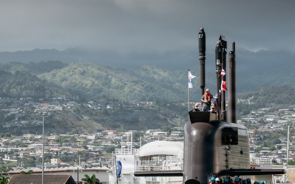 Republic of Korea Navy Dosan Ahn Changho (SS 038) departs Pearl Harbor to begin RIMPAC 2026 sea phase