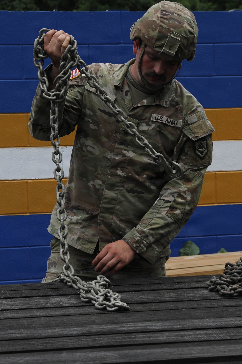 West Virginia Guardsmen clean up debris