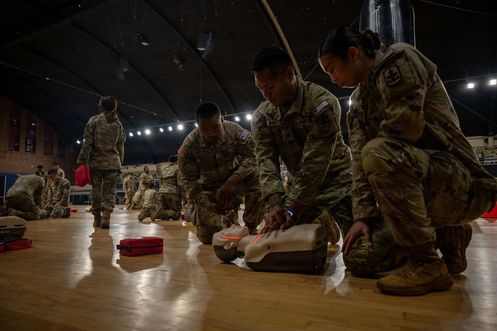 JTF-DC National Guardsmen train in medical skills